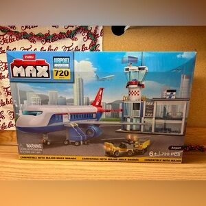 Airport Adventure Building Set - Big- NEW
